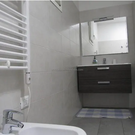 Alexandra House Tatil Evi *